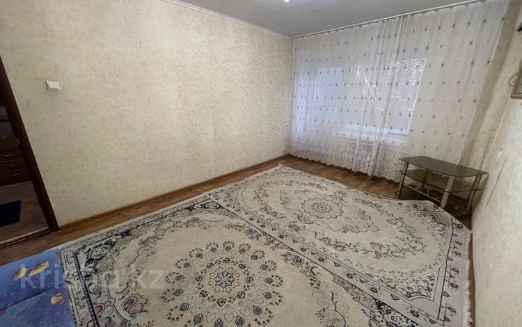 1-бөлмелі пәтер · 30 м² · 1/5 қабат, 2 ш/а., Жубановой, бағасы: 11.7 млн ₸ в Актобе, мкр 8 — фото 2