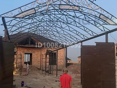 Отдельный дом · 6 комнат · 195 м² · 10 сот., мкр Бозарык , Бозарық ш/а — Абдуллаев клиникасы за 50 млн ₸ в Шымкенте, Абайский р-н