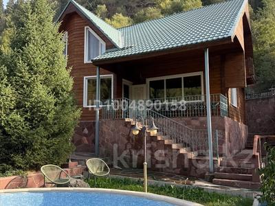Отдельный дом · 4 комнаты · 180 м² · 6 сот., мкр Бутаковка — Нацпарк за 1.5 млн ₸ в Алматы, Медеуский р-н