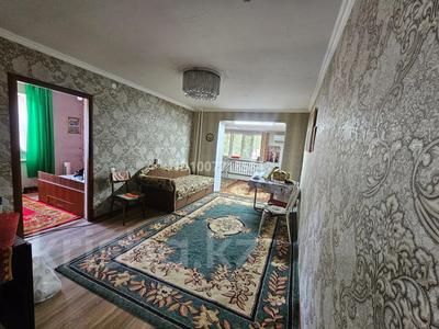 3-бөлмелі пәтер · 46 м² · 1/3 қабат, Белалова 85А, бағасы: 17 млн ₸ в Жаркенте