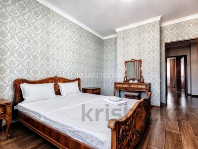 Тәулігіне пәтерлер в Астане: 3-бөлмелі пәтер · 100 м² · 14/14 қабат, мкр Шубар, Сарайшык 7, бағасы: 20 000 〒 3-бөлмелі пәтер · 100 м² · 14/14 қабат, мкр Шубар, Сарайшык 7, бағасы: 20 000 〒 в Астане, Есильский р-н