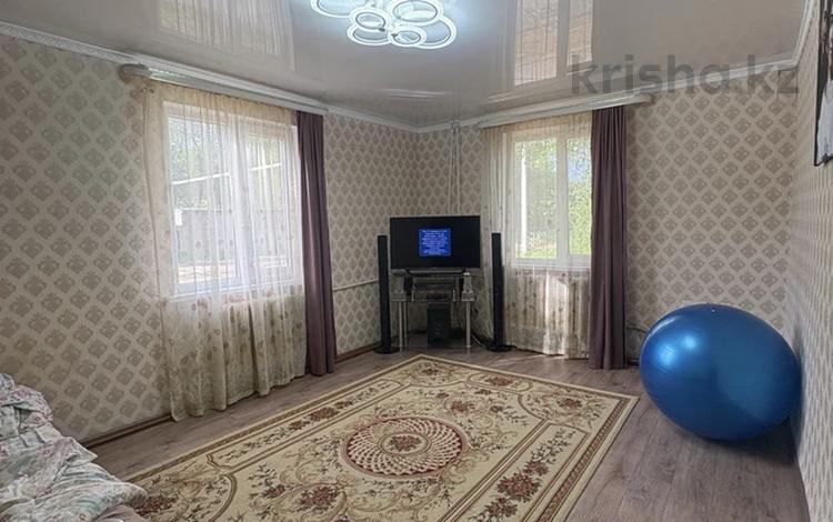 3-комнатная квартира · 58 м² · 1/2 этаж, Курголово за 7.5 млн ₸ в Актобе, жилой массив Жилянка — фото 2