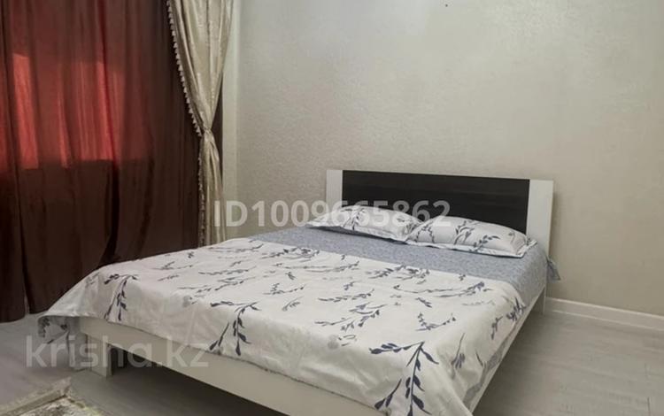 1-комнатная квартира · 70 м² · 4/12 этаж, мкр 12, Ораз Татеулы — ЖК Сконур, Ораз Татеұлы 5а , Жекпе жек Мустафа Шокай Тауелсиздик за 2 500 ₸ в Актобе — фото 9