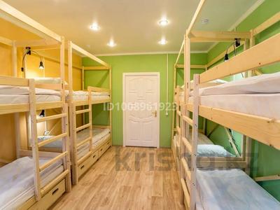 8 комнат · 176 м², Гагарина 33 — Толе би за 30 000 ₸ в Алматы, Алмалинский р-н