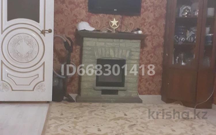 3-бөлмелі пәтер · 63 м² · 1/5 қабат, мкр 5 109, бағасы: 19.5 млн ₸ в Актобе — фото 3