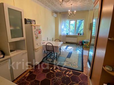 1-бөлмелі пәтер · 28.2 м² · 2 қабат, Жарокова — Тимирязева, бағасы: 14 млн ₸ в Алматы, Бостандыкский р-н