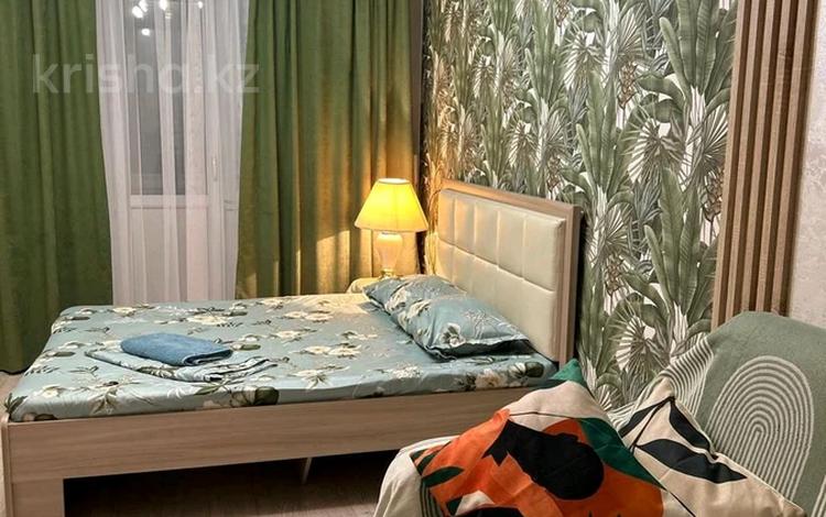 1-бөлмелі пәтер · 35 м² · 1/5 қабат, Чокина 93 — Чокина Абая, бағасы: 10 000 ₸ в Павлодаре — фото 2