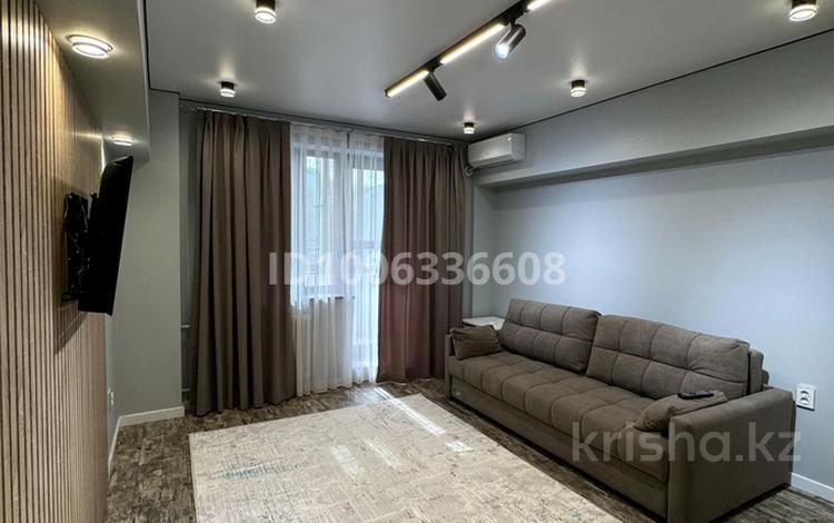 1-комнатная квартира · 34 м² · 2/5 этаж, Кожабекова — Напротив Мега за 300 000 ₸ в Алматы, Бостандыкский р-н — фото 2
