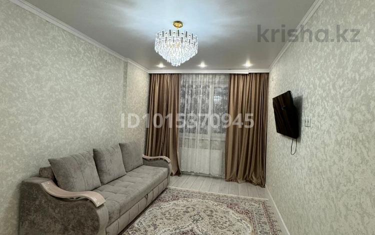 1-комнатная квартира · 40 м² · 17/20 этаж, Роза Багланова 6 за 250 000 ₸ в Астане, Нура р-н — фото 2