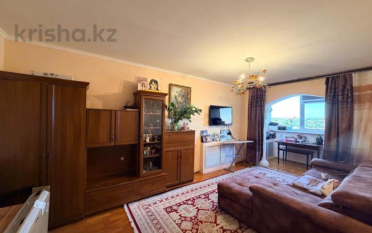 2-комнатная квартира · 55 м² · 7/9 этаж, мкр 12 за 15.5 млн ₸ в Актобе — фото 2