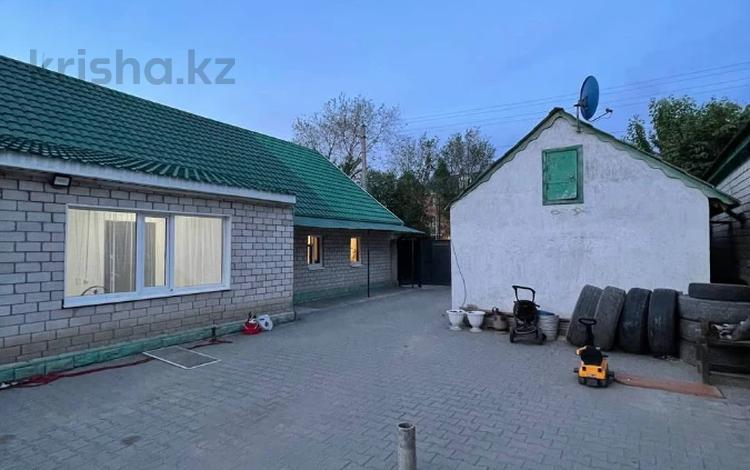 Отдельный дом · 4 комнаты · 134 м² · 6.6 сот., Акимжанова 89 за 33 млн ₸ в Актобе — фото 2