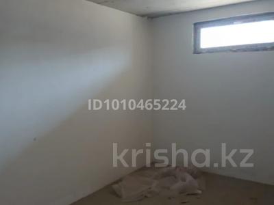 Офисы, магазины и бутики, общепит, салоны красоты, фитнес и спорт, образование, кабинеты и рабочие места, студии · 84 м² за 750 000 〒 в Конаеве