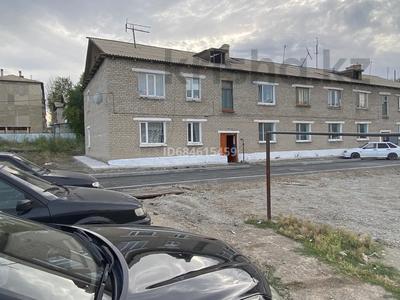3-бөлмелі пәтер · 60 м² · 1/2 қабат, Абдыкалыкова 3 — Возле садика, бағасы: 6.5 млн ₸ в Майкайыне