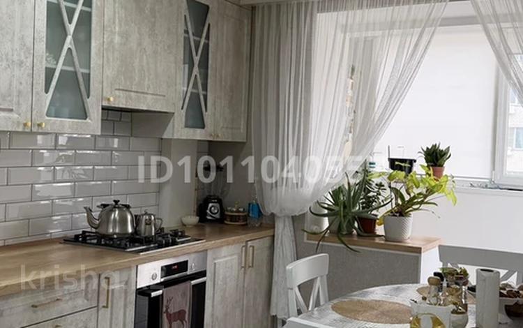 3-бөлмелі пәтер · 74 м² · 5/6 қабат, мкр Жана Орда 11, бағасы: 32 млн ₸ в Уральске — фото 13