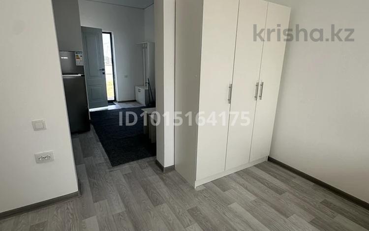 2-бөлмелі пәтер · 33 м² · 1 қабат, Район СДУ б/н — До трассы 300-350метров, бағасы: 140 000 ₸ в Каскелене — фото 5
