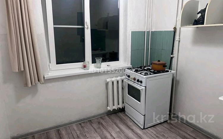 2-комнатная квартира · 43.2 м² · 2/4 этаж, мкр №7 17 за 200 000 ₸ в Алматы, Ауэзовский р-н — фото 2