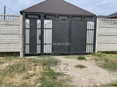 Отдельный дом · 3 комнаты · 105 м² · 6 сот., Қуат, Жаңа Әлем 873 за 45 млн ₸ в 