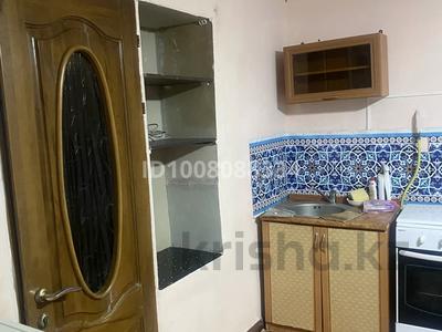 Отдельный дом · 1 комната · 150 м², мкр Самал-3 за 80 000 〒 в Шымкенте, Абайский р-н