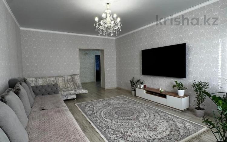 3-бөлмелі пәтер · 96.3 м² · 6/6 қабат, Алтын орда ш/а., шокая, бағасы: 28.5 млн ₸ в Актобе, мкр. Алтын орда — фото 2