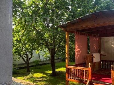 Дом · 9 комнат · 250 м², мкр Наурыз 13 — Байтурсынова,стадион Кажымукан за 60 000 〒 в Шымкенте, Туран р-н