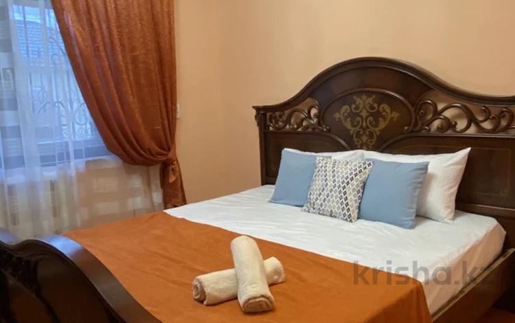 Дом · 9 комнат · 250 м², мкр Наурыз 13 — Байтурсынова,стадион Кажымукан за 40 000 ₸ в Шымкенте, Туран р-н — фото 4