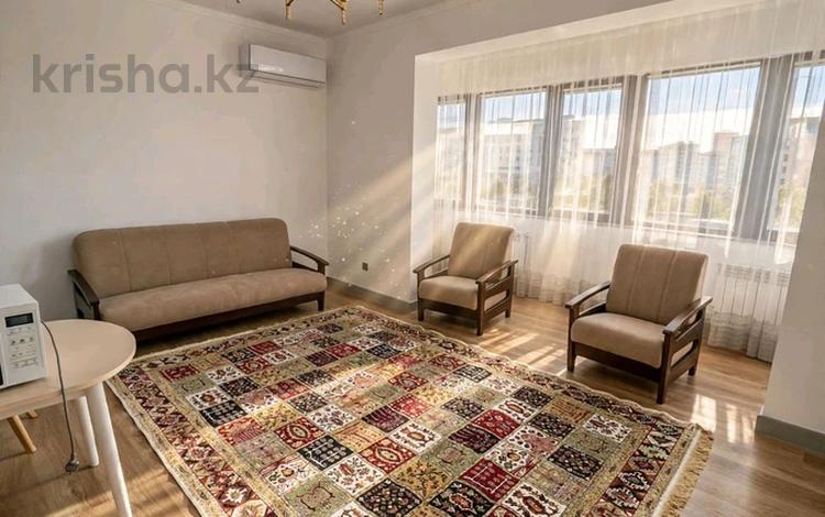 3-комнатная квартира · 120 м² · 8/12 этаж, Мкр. Самал-3 15 за 700 000 ₸ в Алматы, Медеуский р-н — фото 17