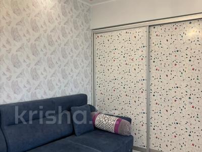 3-бөлмелі пәтер · 100 м² · 8/8 қабат, Достык, бағасы: 110 млн ₸ в Алматы, Медеуский р-н