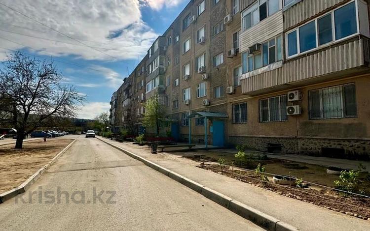 2-комнатная квартира · 56 м² · 2/5 этаж, 12-й мкр 69 за 140 000 ₸ в Актау — фото 9