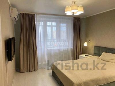 2-бөлмелі пәтер · 86 м² · 8/9 қабат, Кунаева 14, бағасы: 20 000 ₸ в Астане, Есильский р-н