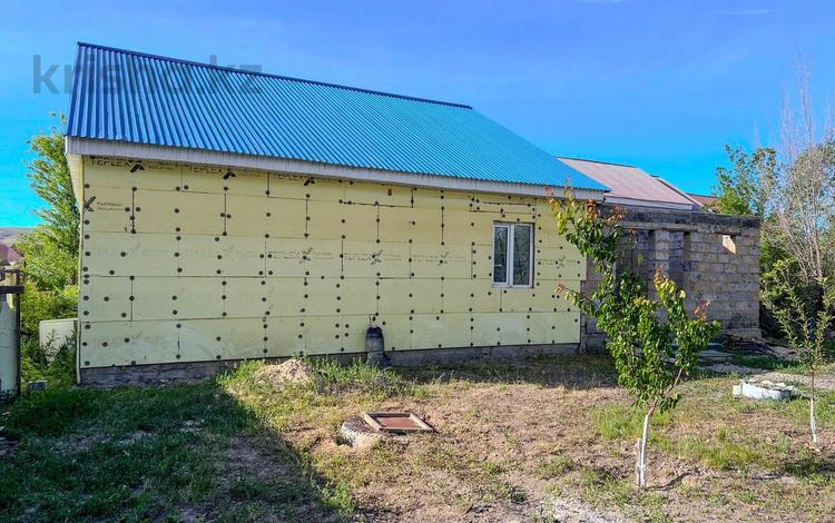 Отдельный дом · 3 комнаты · 80 м² · 5 сот., ул. Олжаса Кулжабекова 44 за 15 млн ₸ в Талдыкоргане, военный городок Улан — фото 2