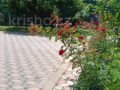 Жеке үй · 5 бөлме · 220 м² · 8 жүзд., Жеңіс 10, бағасы: 69.9 млн ₸ в Каскелене