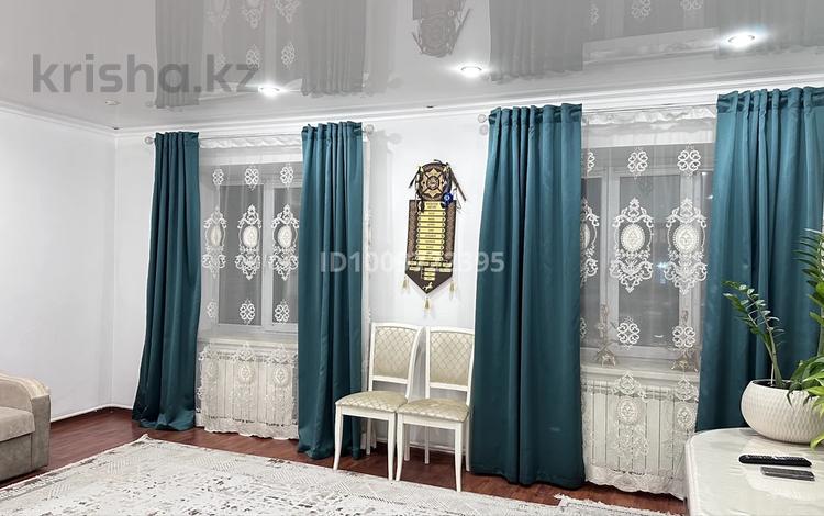 3-бөлмелі пәтер · 82 м² · 1/9 қабат, Толстого 94/2 — Батырмолл, бағасы: 35.8 млн ₸ в Павлодаре — фото 2