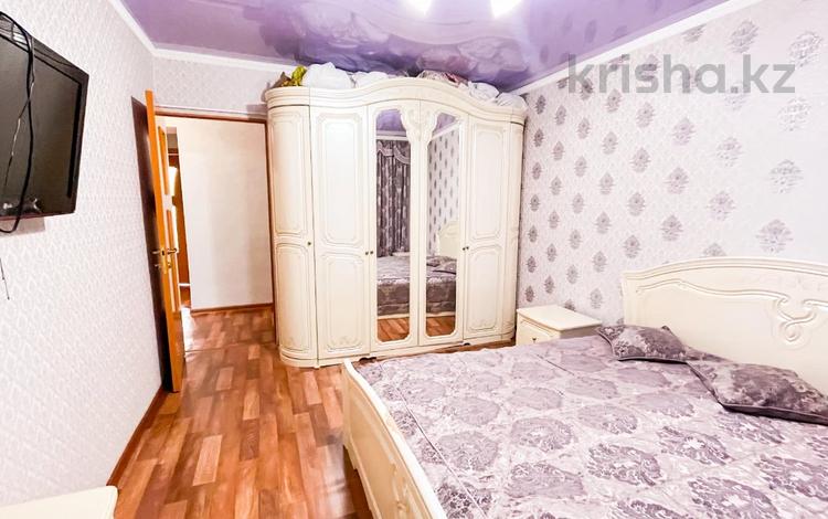 4-комнатная квартира, 78.6 м², 3/4 этаж, Шевченко за 27 млн 〒 в Талдыкоргане — фото 2