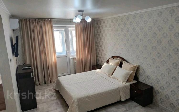 1-бөлмелі пәтер · 36 м² · 2/5 қабат, Бейбітшілік 37, бағасы: 12 000 ₸ в Жезказгане — фото 2