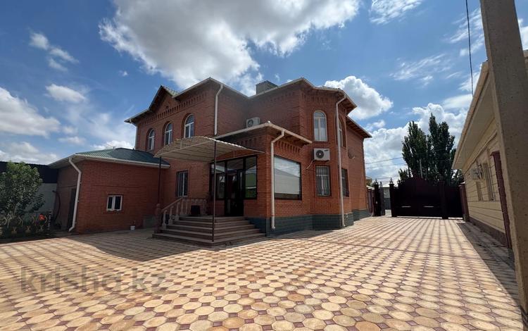 Отдельный дом · 7 комнат · 310 м² · 10 сот., Матенова 23 за 107 млн ₸ в  — фото 2
