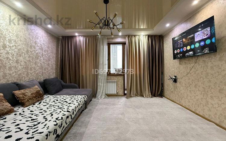 2-комнатная квартира · 65 м² · 12/15 этаж, мкр Сайран, Толе би 273а — Толе би тлендиева за 17 000 ₸ в Алматы, Ауэзовский р-н — фото 18