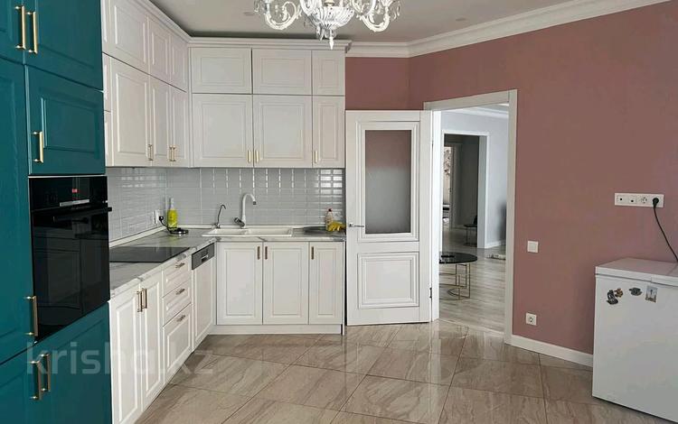 4-комнатная квартира · 129.7 м² · 15/16 этаж, Айтматова 38 — КазУТБ за ~ 55.6 млн 〒 в Астане, Нура р-н — фото 14