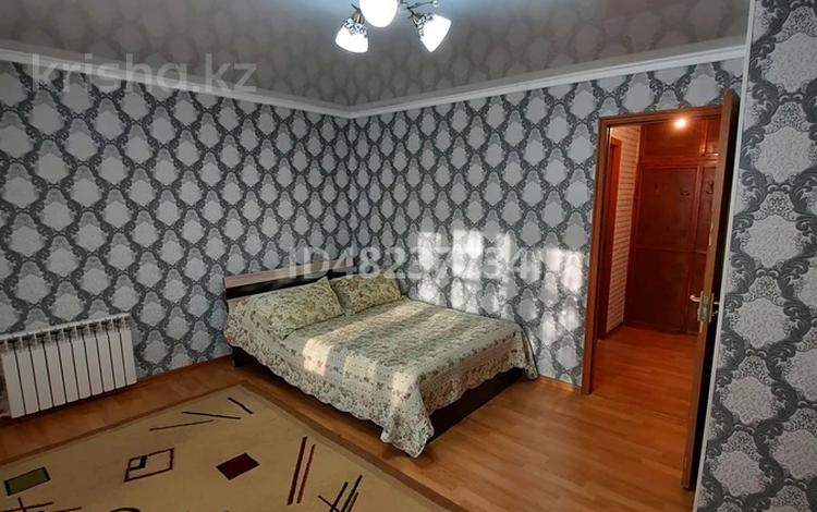 1-комнатная квартира, 32 м² посуточно, Жансугурова 112 — Шевченко за 7 000 〒 в Талдыкоргане — фото 5