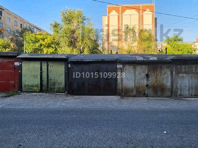 Гараж · 20 м² · мкр Восток — Магазин Дарын за 30 000 ₸ в Шымкенте, Аль-Фарабийский р-н