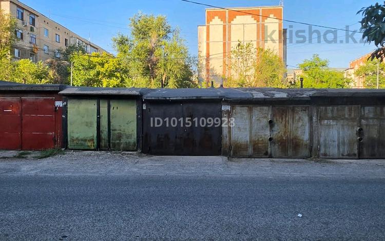 Гараж · 20 м² · Восток — Магазин Дарын, бағасы: 30 000 ₸ в Шымкенте, Аль-Фарабийский р-н — фото 2