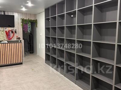 Свободное назначение, магазины и бутики · 40 м² за 16.5 млн ₸ в Актобе, мкр. Алтын орда