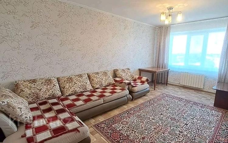 3-бөлмелі пәтер, 63.6 м², 9/9 қабат, мкр Северо-Восток, бағасы: 17.5 млн 〒 в Уральске, мкр Северо-Восток — фото 2