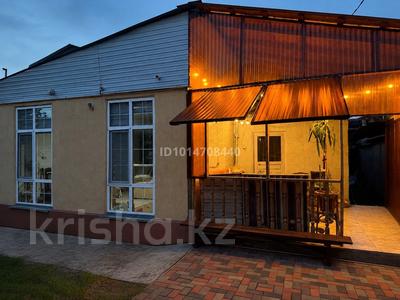 Отдельный дом · 4 комнаты · 86 м² · 2.8 сот., Кузьмина — Жансугурова-Жумабаева за 40 млн ₸ в Алматы, Турксибский р-н