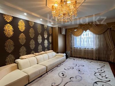 4-комнатная квартира · 170 м² · 9/11 этаж, Туркестан 8 за 115 млн 〒 в Астане, Есильский р-н