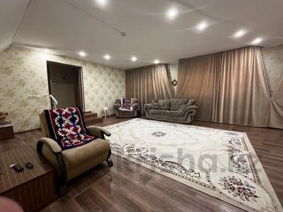 3-комнатная квартира · 110.7 м² · 1/4 этаж, 352 квартал — ТД АПРЕЛЬ за 23 млн 〒 в Семее