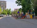 3-комнатная квартира · 64 м² · 1/9 этаж, ул. Айкеша Ибраева 156 за 28.5 млн ₸ в Семее, Красный Кордон — фото 2
