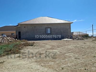 Дача · 4 комнаты · 160 м² · 12 сот., Улица Мейиров 62/3 — Около мечети за 13.5 млн 〒 в Актау