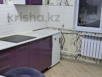 1-комнатная квартира · 33 м² · 4/5 этаж, мкр Айнабулак-4 175 за 170 000 ₸ в Алматы, Жетысуский р-н