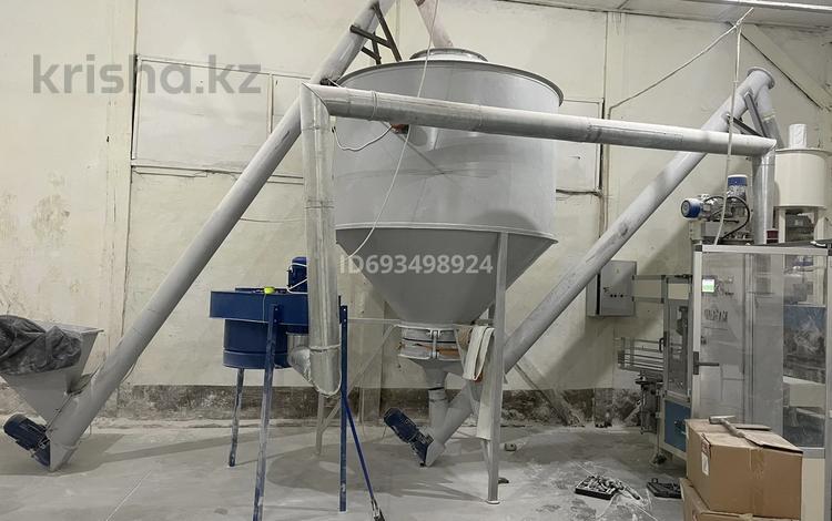 Оборудование по фасовке муки пшеничной в 2кг и 1 кг., 40 м² за 65 млн 〒 в Алматы, Жетысуский р-н — фото 2