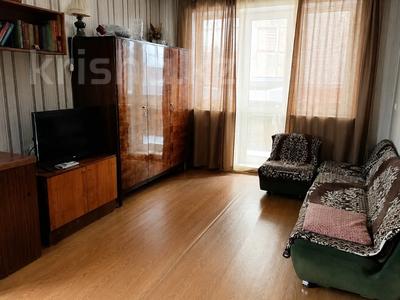 1-комнатная квартира · 32 м² · 2/5 этаж, абдирова 35 за 11.5 млн ₸ в Караганде, Казыбек би р-н